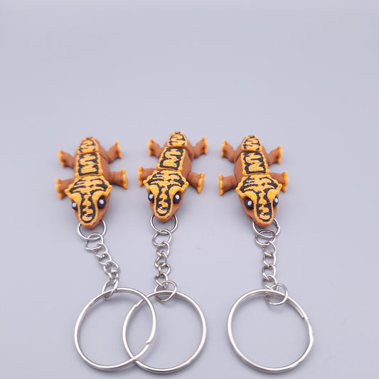 Mini gecko fidget keychains with short tails